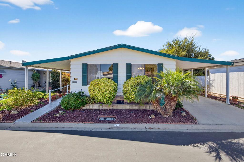 81 Poinsettia Gardens Drive