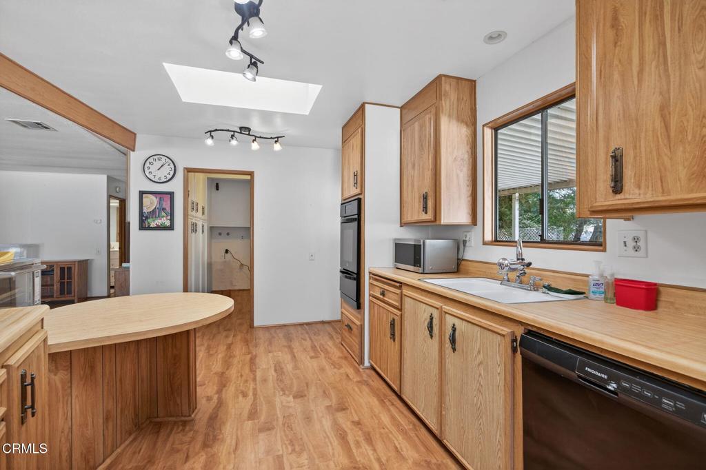 81 Poinsettia Gardens Drive