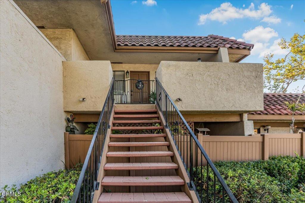 717 Thoreau Ln Lane