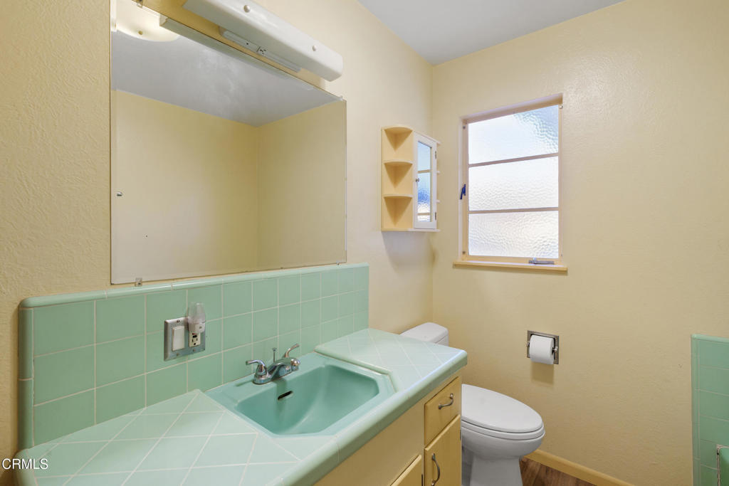 41 N Wake Forest Avenue