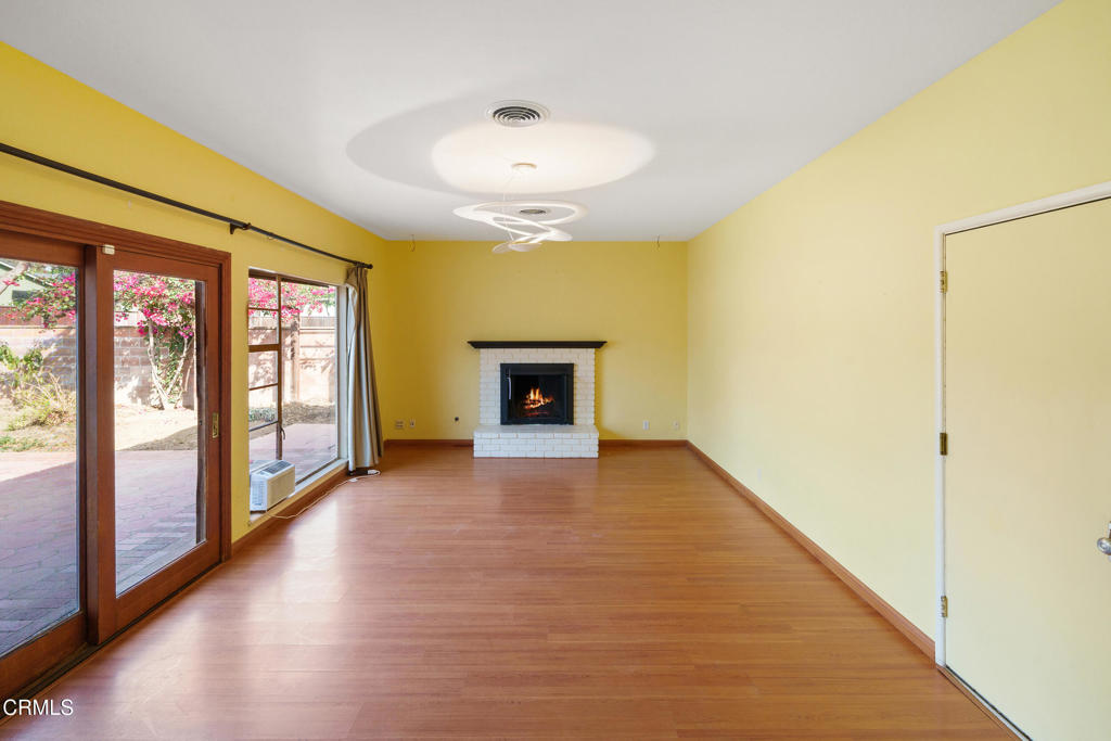 41 N Wake Forest Avenue