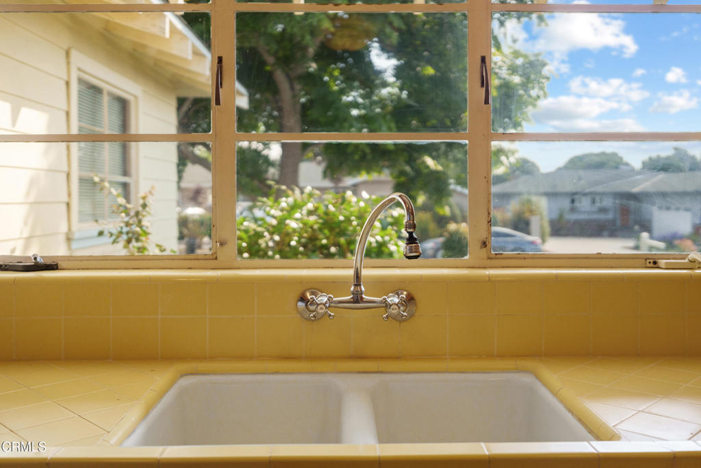 41 N Wake Forest Avenue