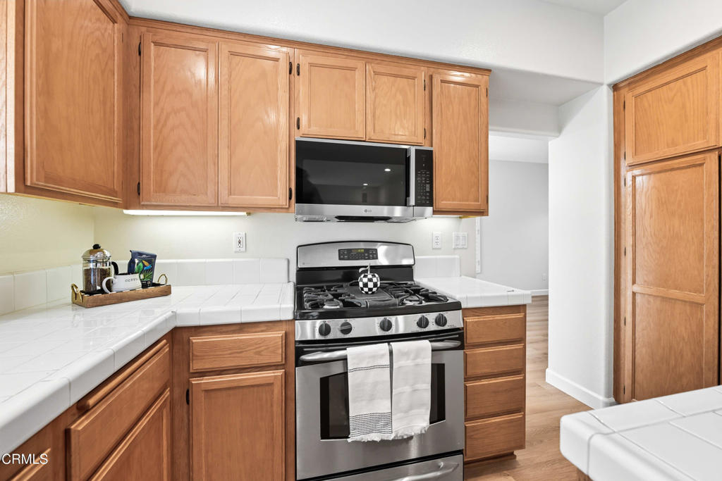 1546 Daffodil Avenue