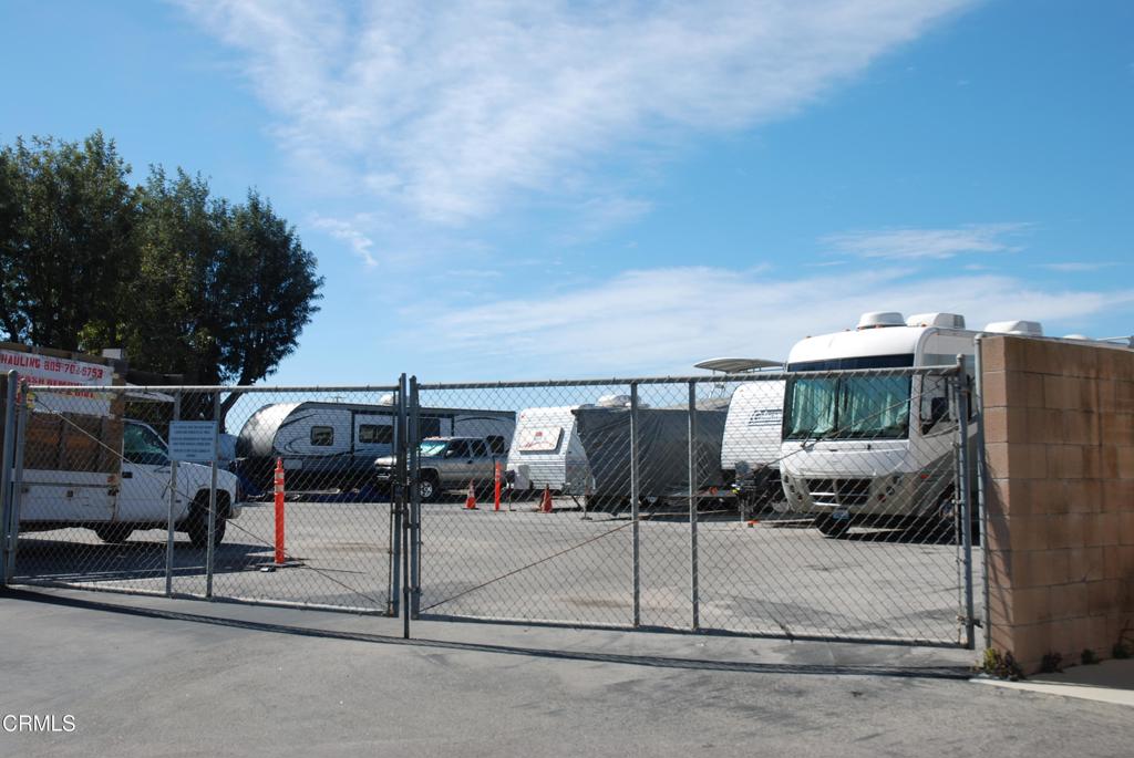 4388 E Central Avenue 63