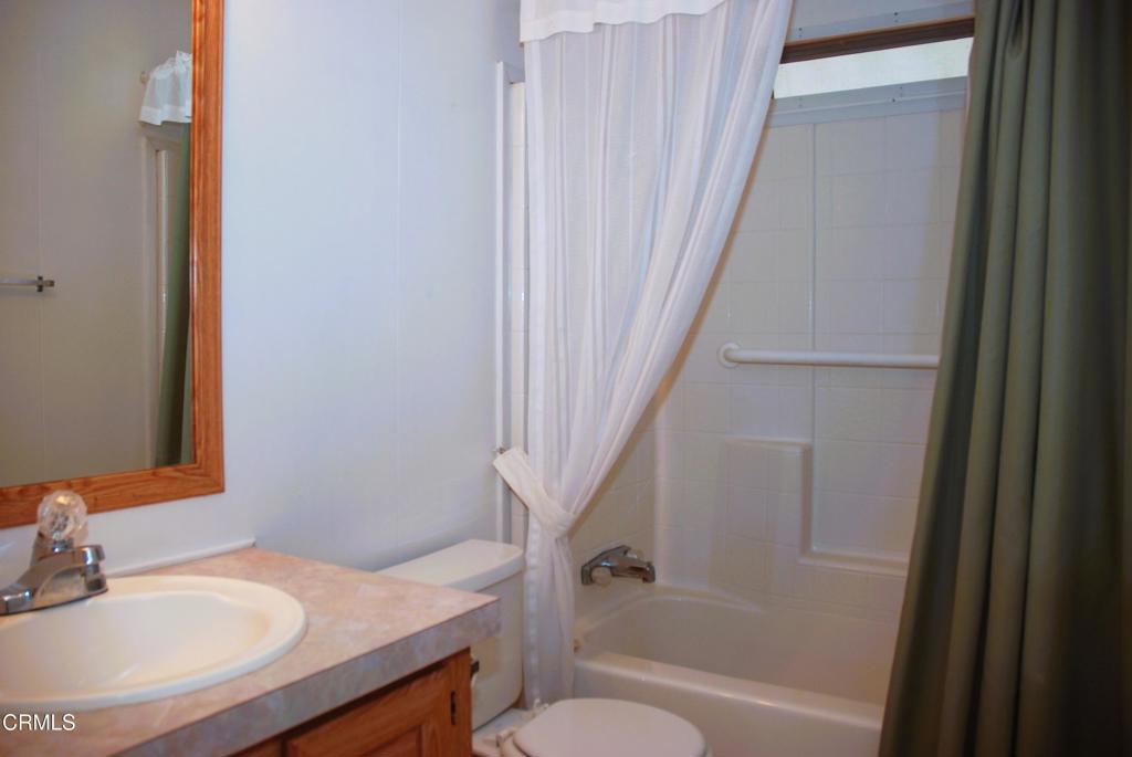 4388 E Central Avenue 63