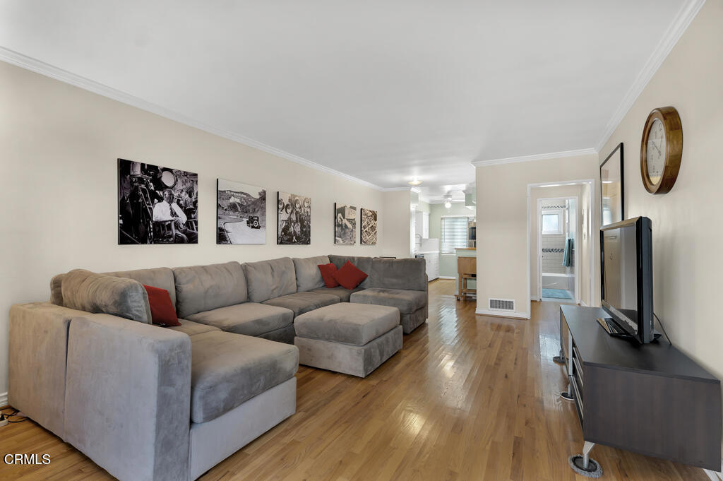 1542 Riverside Drive C