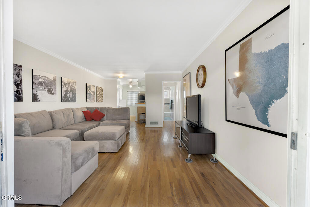 1542 Riverside Drive C