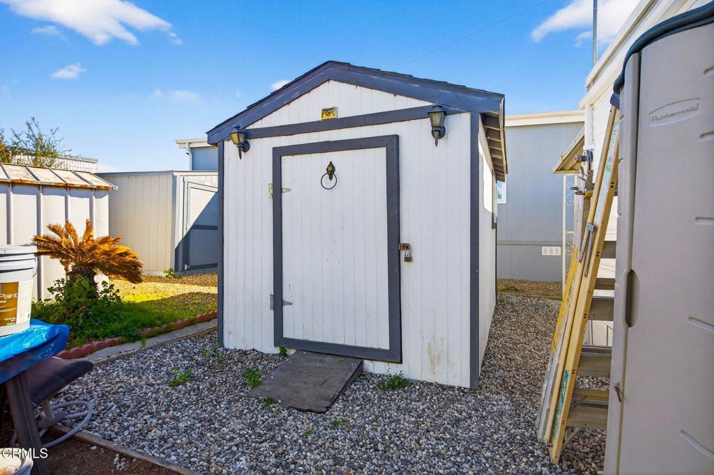 16 Copland Circle 16