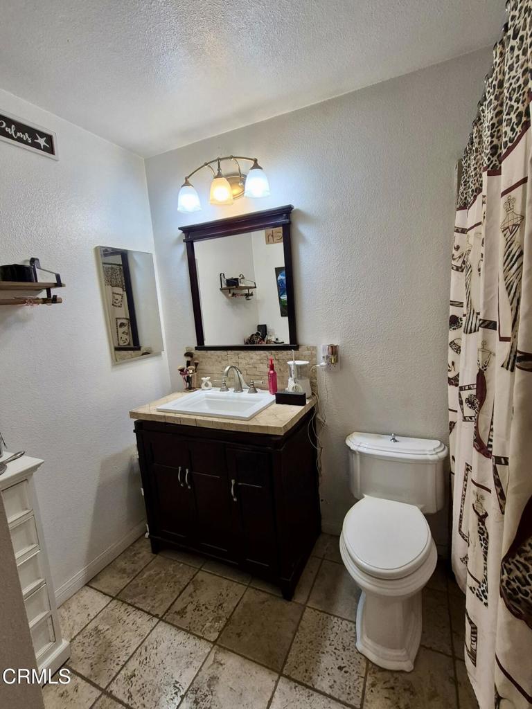 312 W Santa Barbara Street