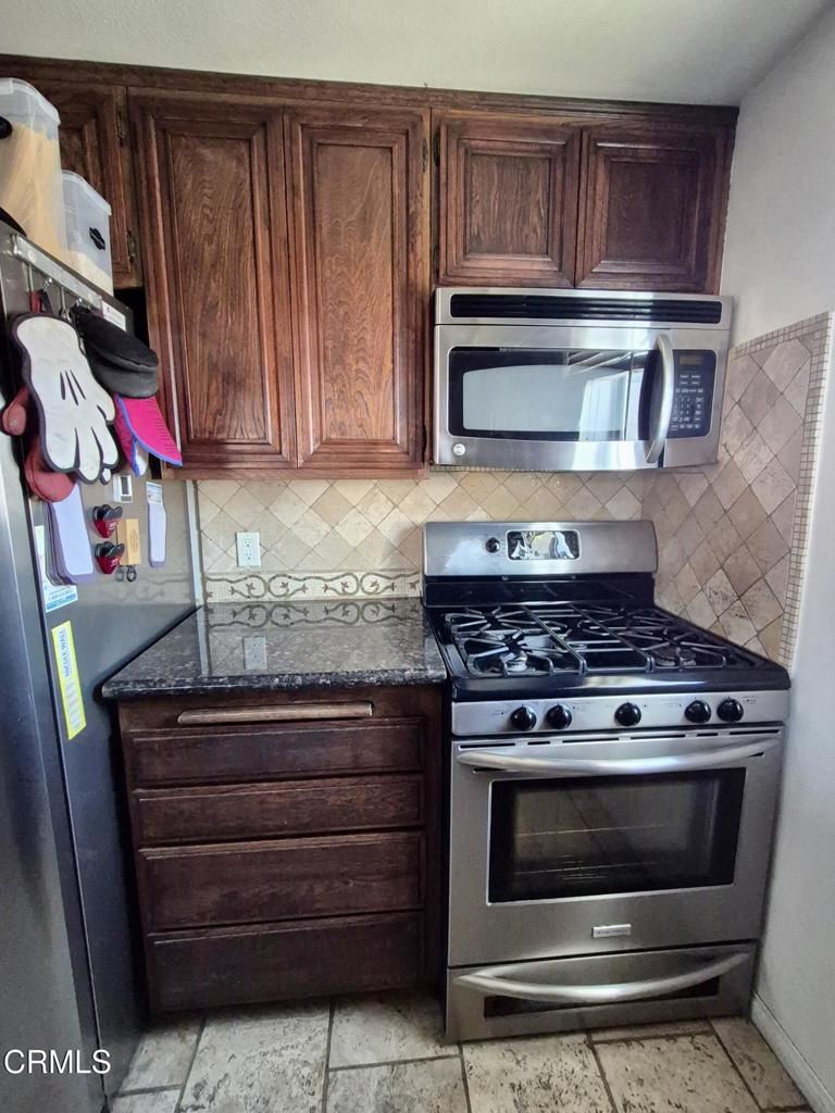 312 W Santa Barbara Street