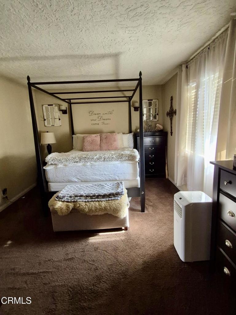 312 W Santa Barbara Street