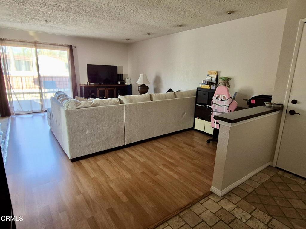 312 W Santa Barbara Street