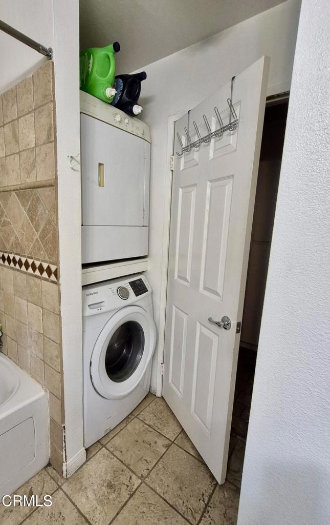 312 W Santa Barbara Street