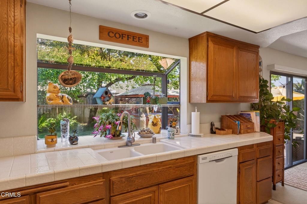 230 Spindlewood Avenue