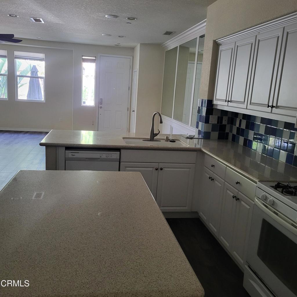 3040 Moss Landing Boulevard