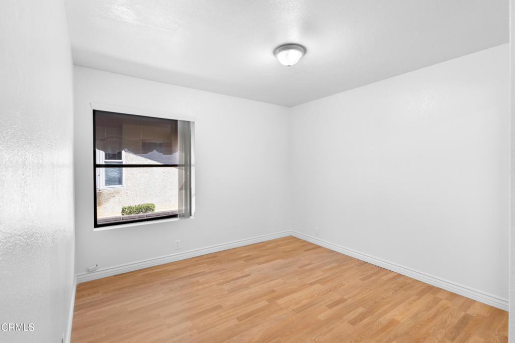 975 W Telegraph Road 77