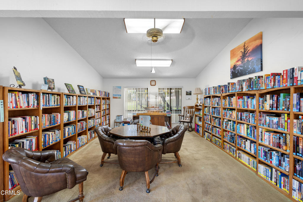 975 W Telegraph Road 77