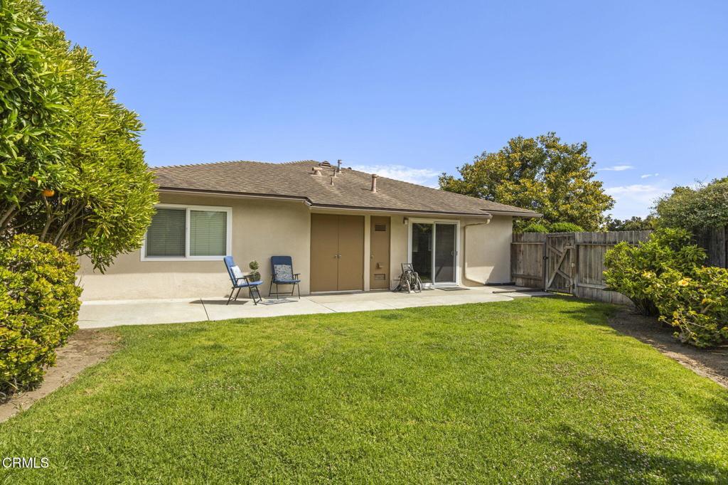 9417 9419 Petit Court