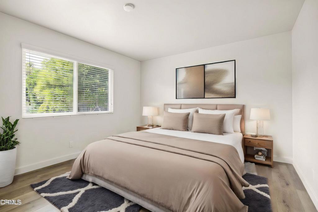 9417 9419 Petit Court