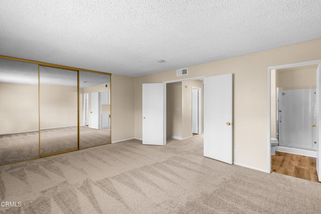 272 Green Moor Place