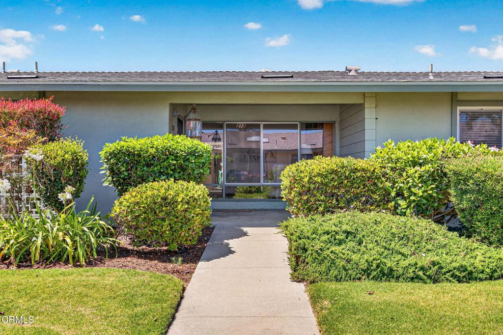 213 E Elfin Green