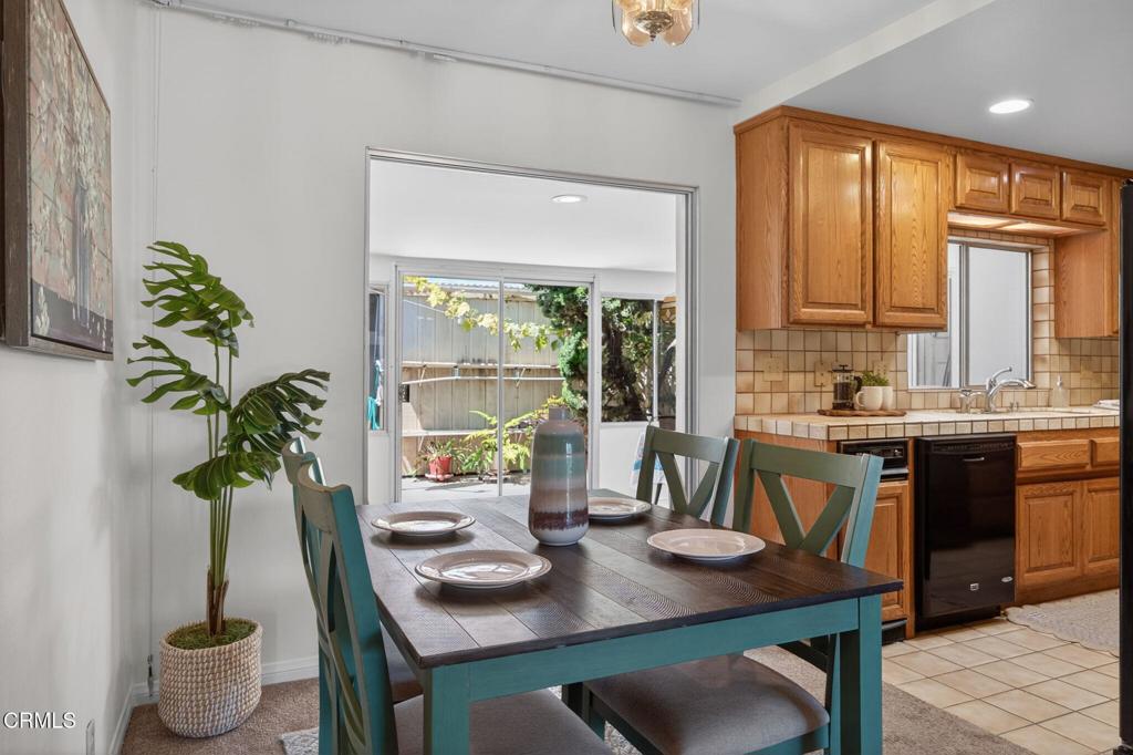 213 E Elfin Green