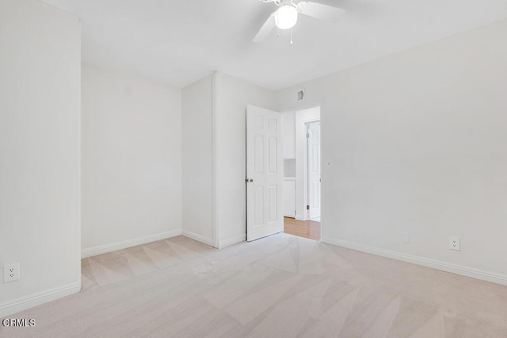109 Greenmeadow Avenue