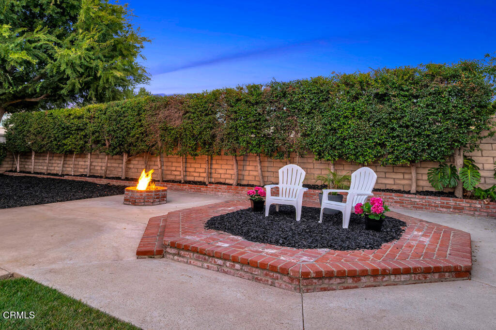 109 Greenmeadow Avenue