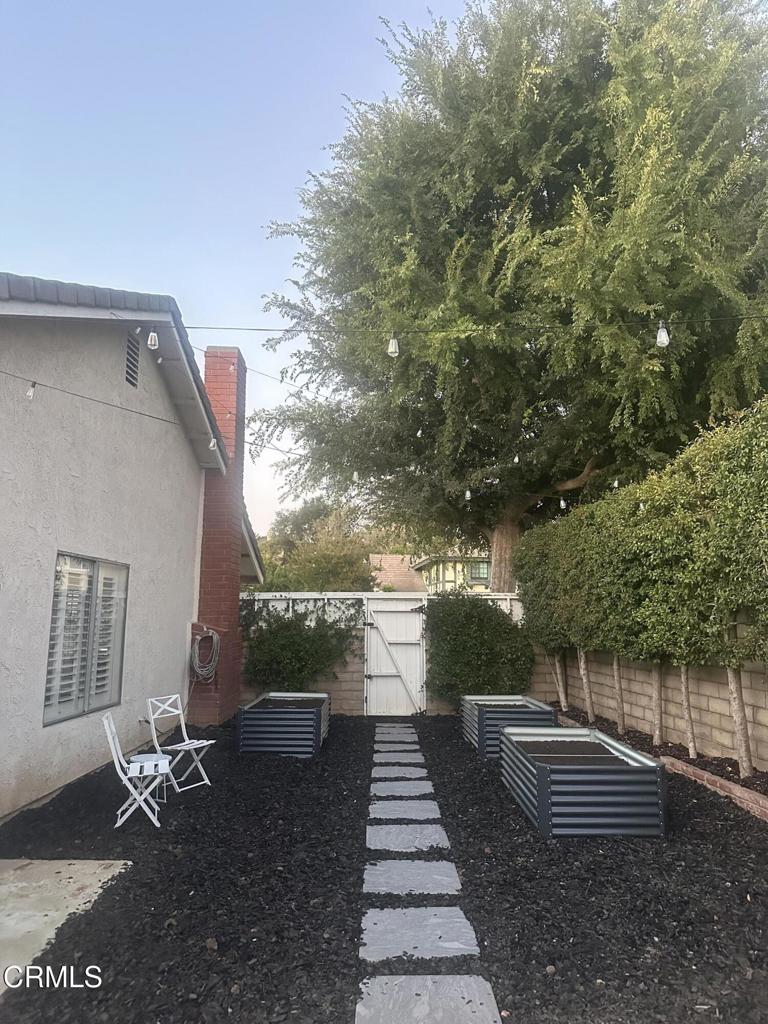 109 Greenmeadow Avenue