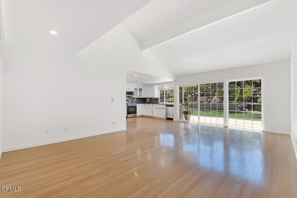 109 Greenmeadow Avenue