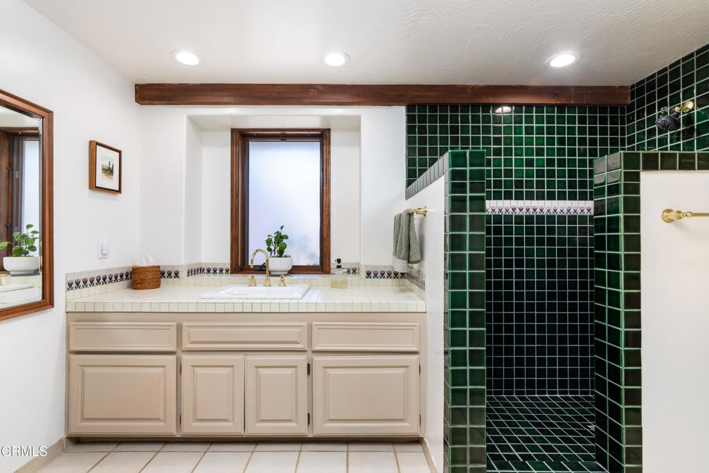 86 Pino Court