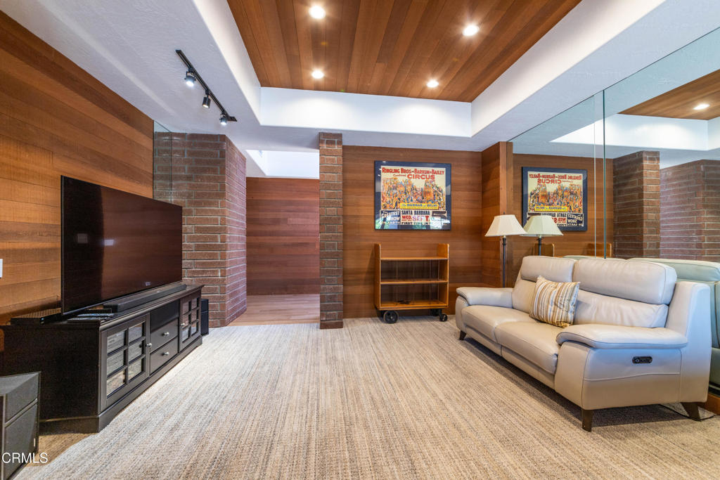 86 Pino Court