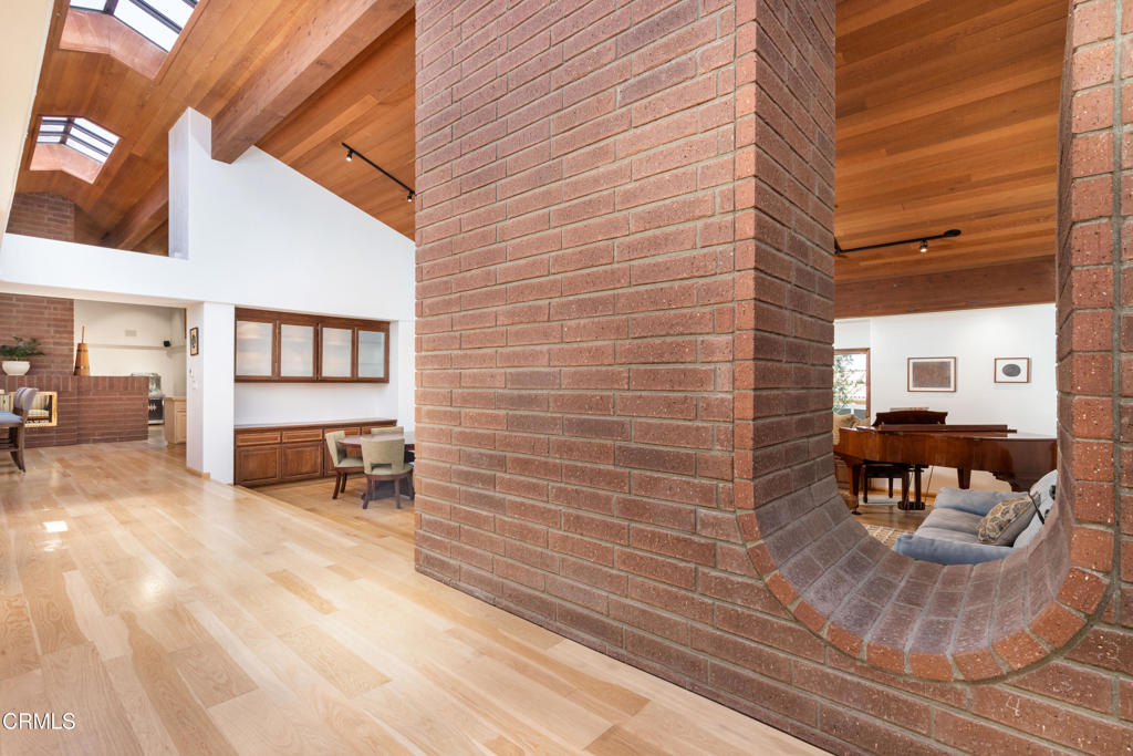 86 Pino Court