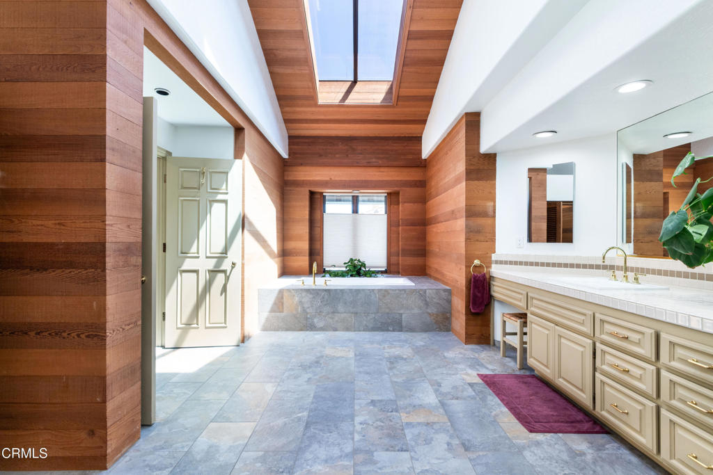 86 Pino Court