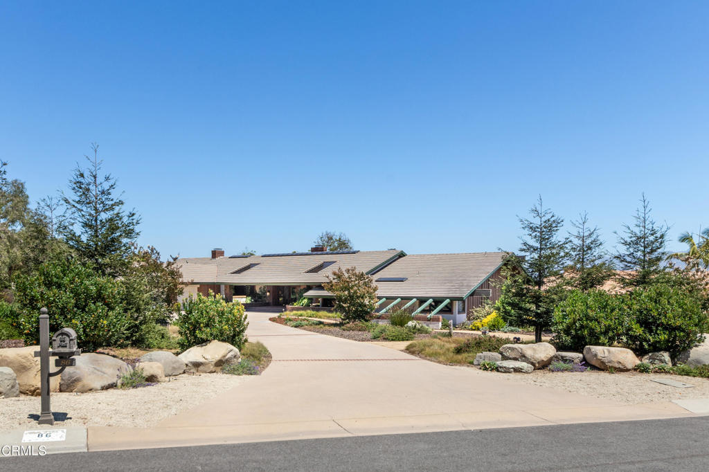 86 Pino Court
