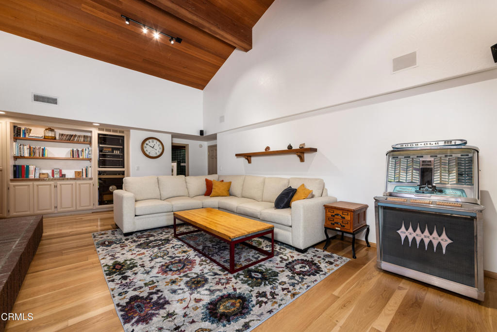 86 Pino Court