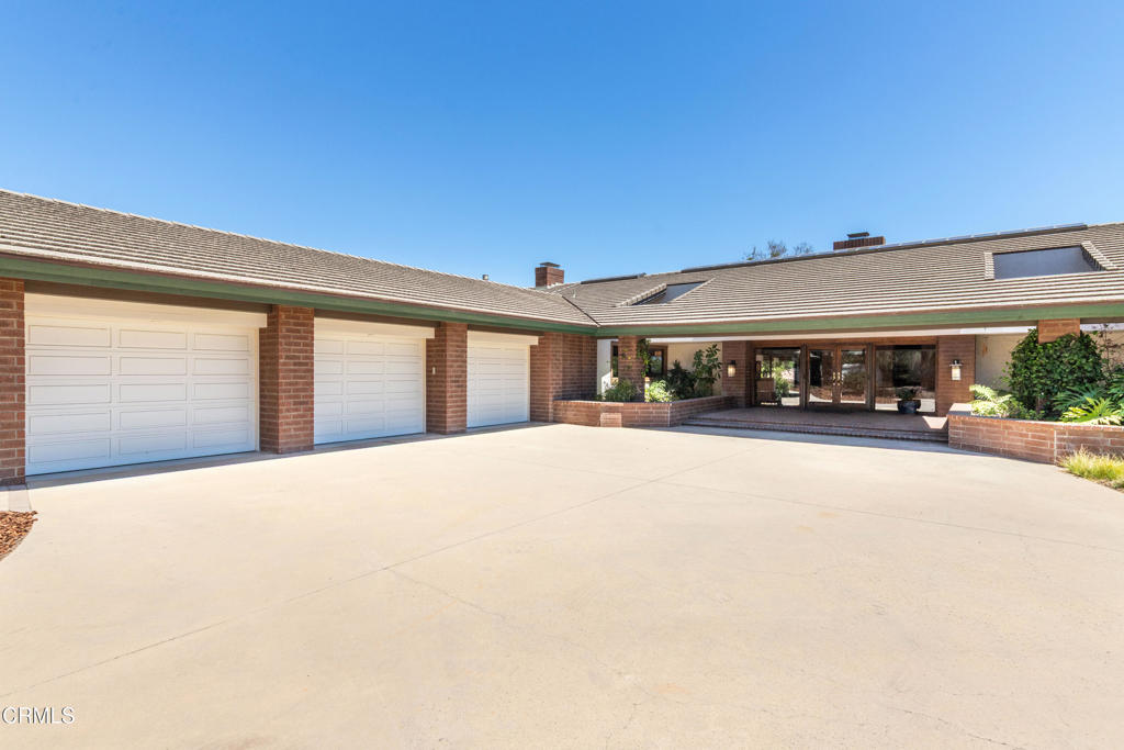 86 Pino Court
