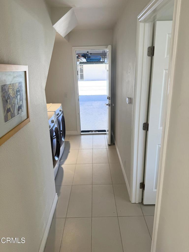 5121 Neptune Square