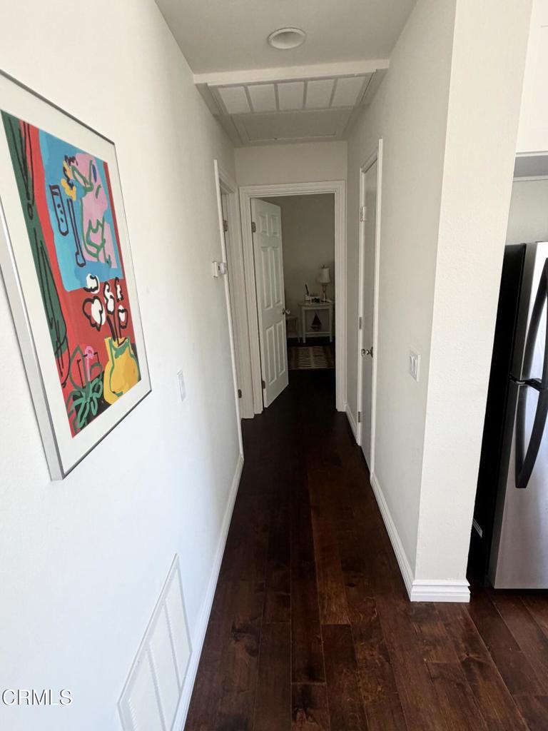 5121 Neptune Square