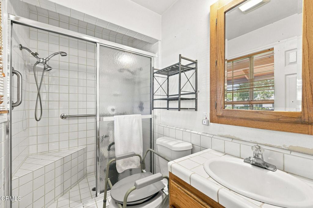 3115 Calle Quebracho