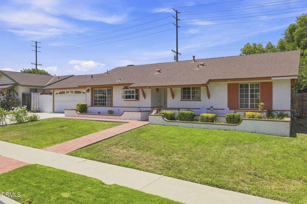 3115 Calle Quebracho