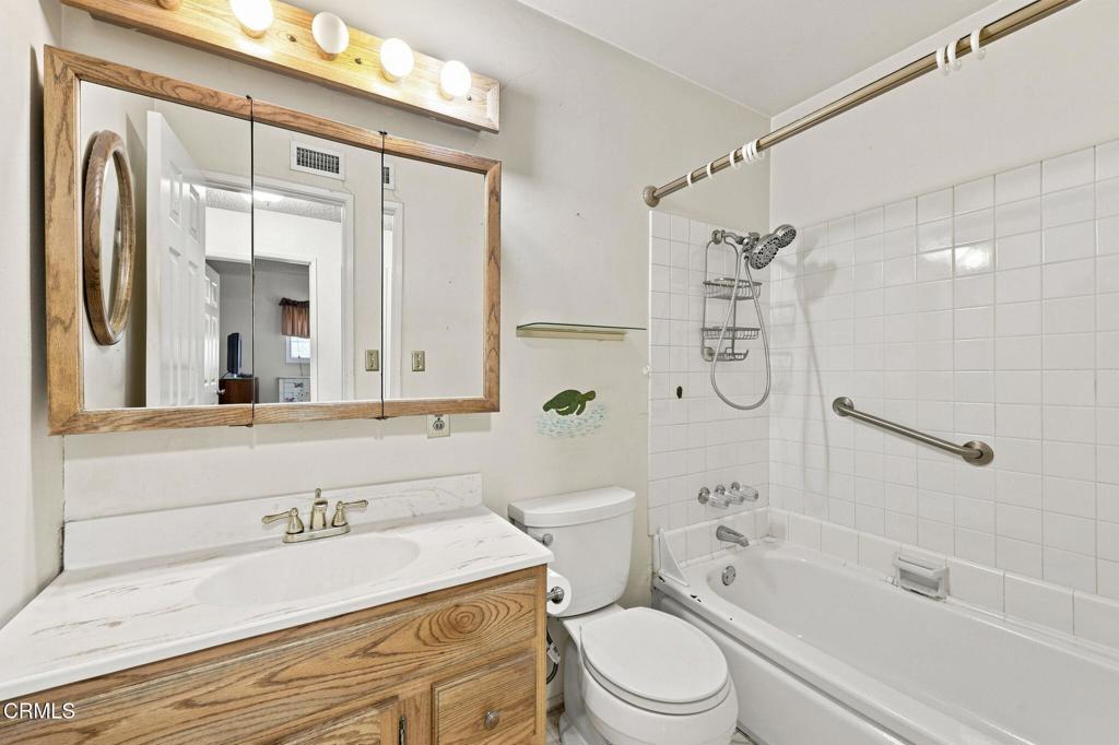 3115 Calle Quebracho