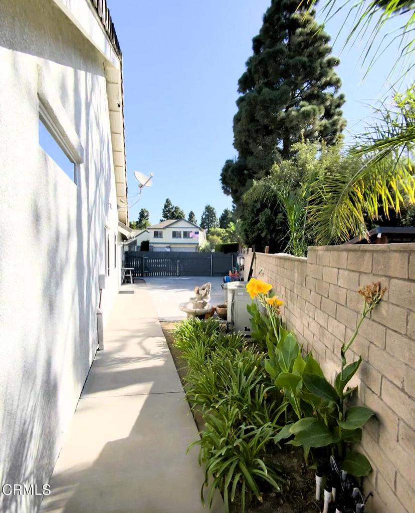 2661 Waverly Avenue