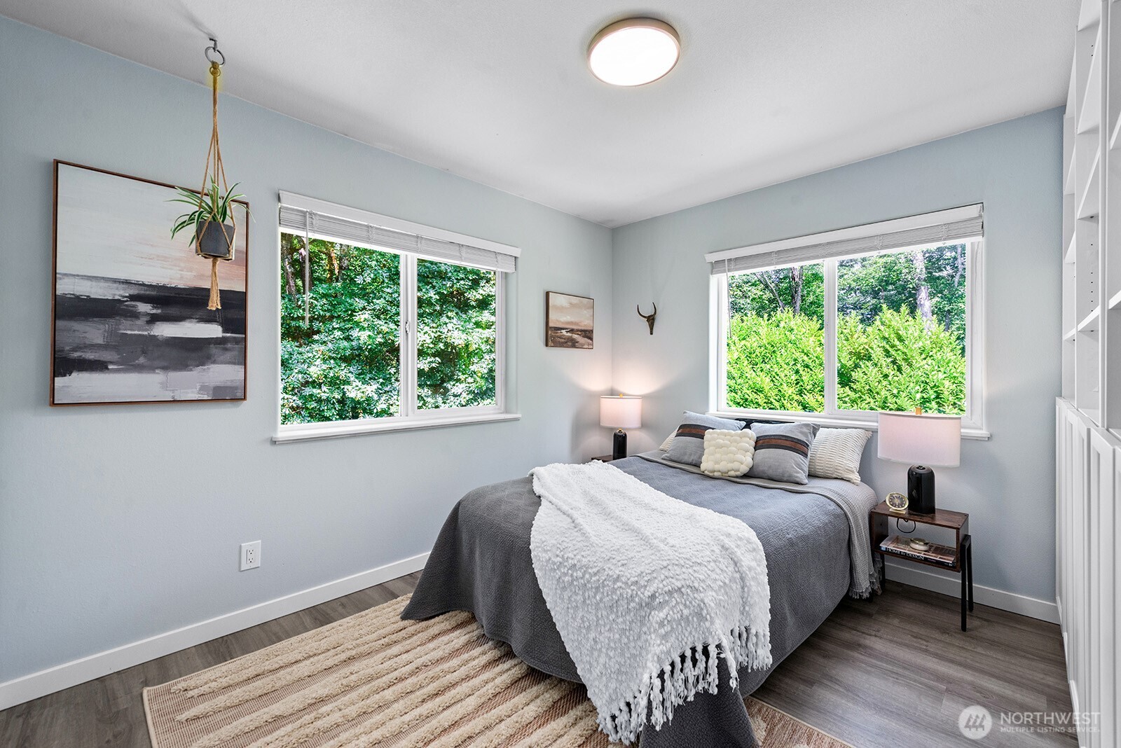 23835 Dockton Road SW