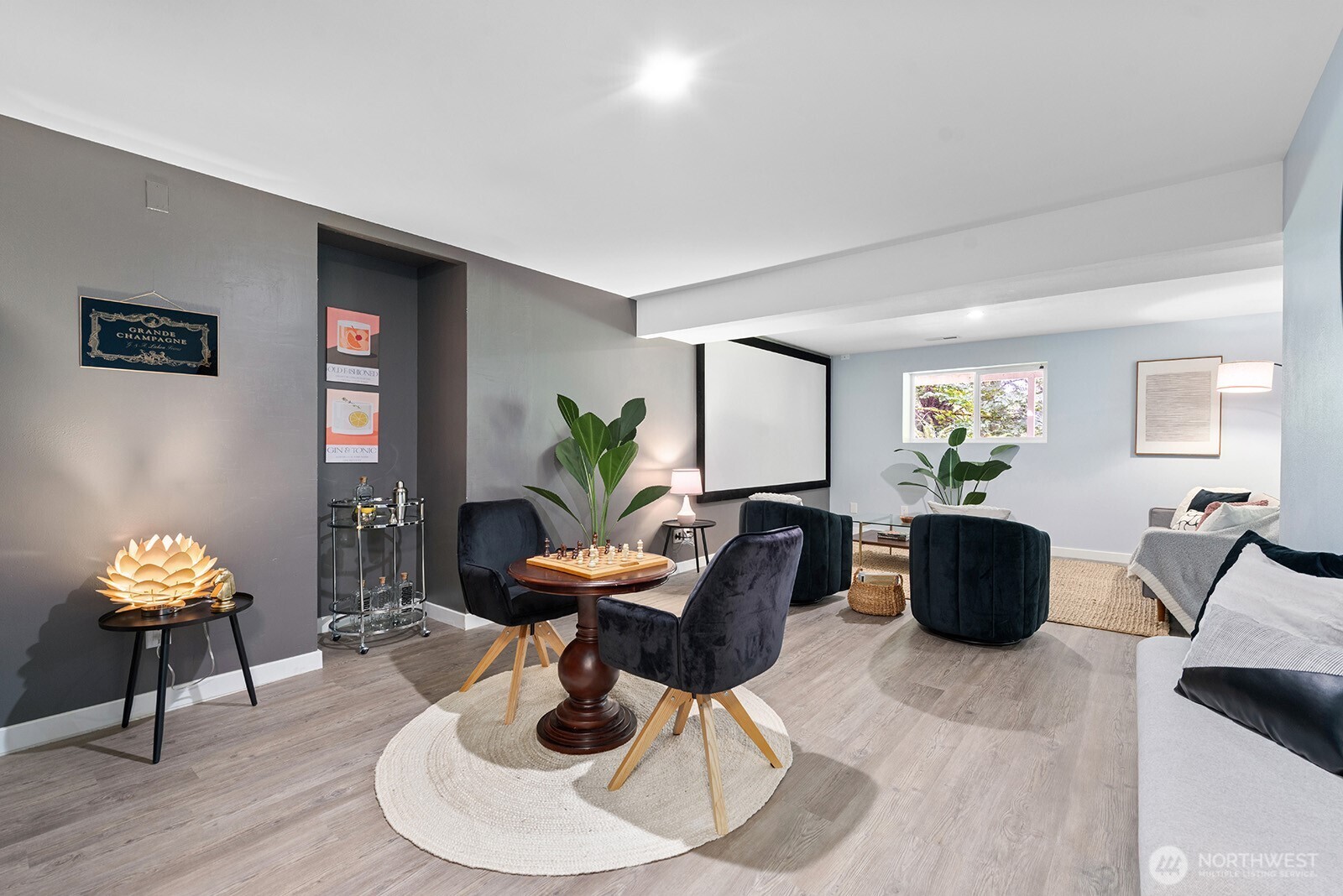 23835 Dockton Road SW