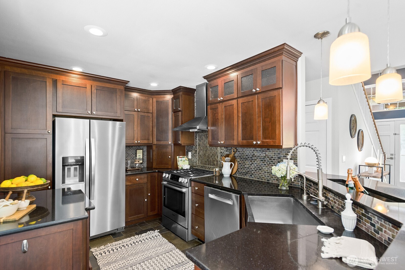 23835 Dockton Road SW