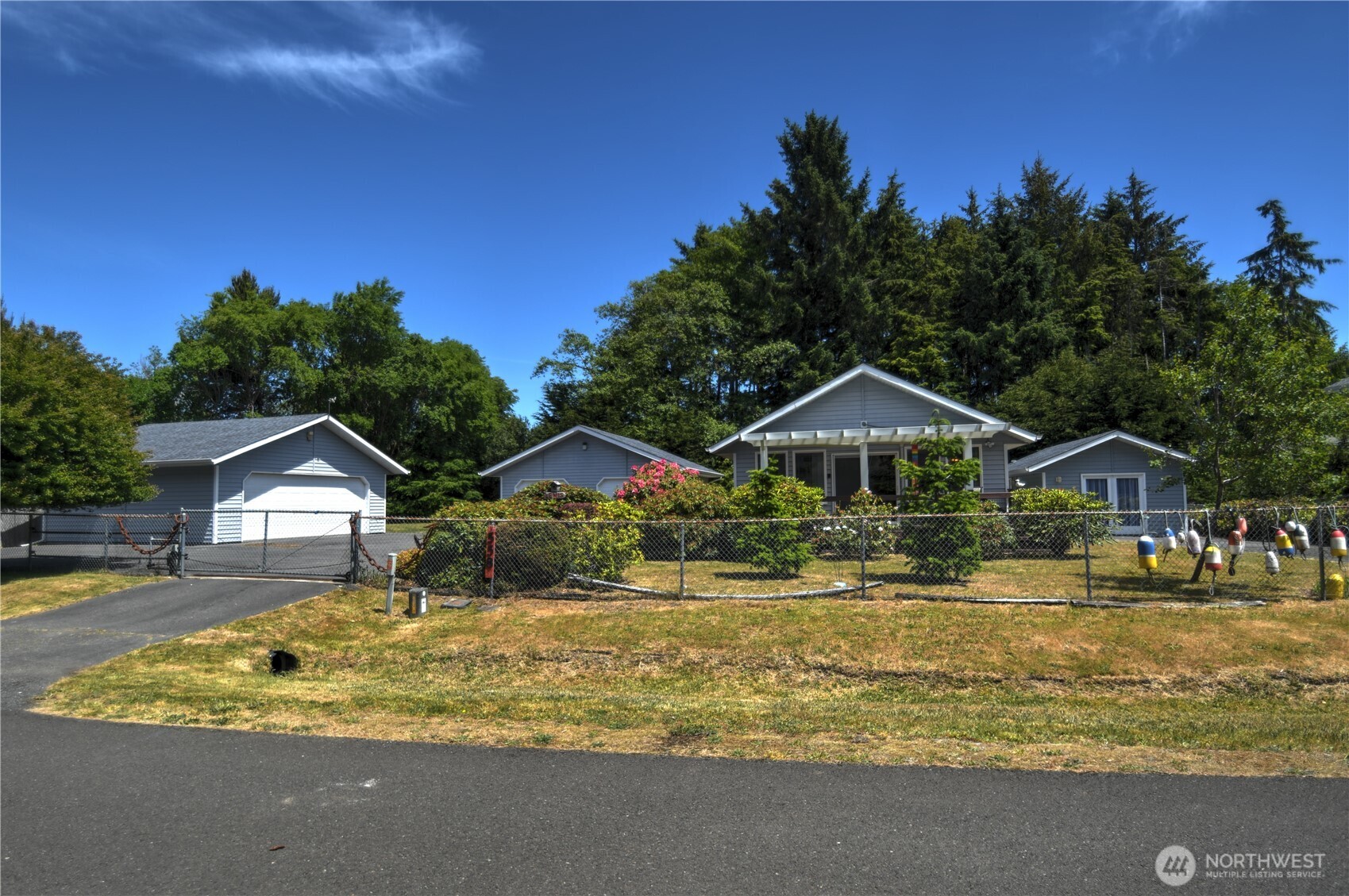 558 Meadow Avenue NE