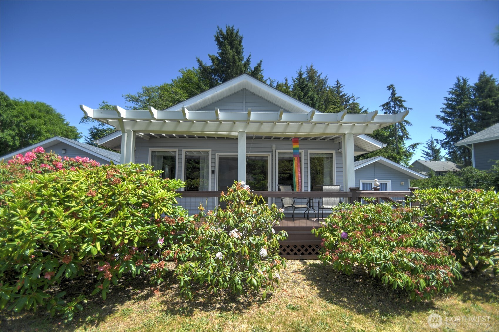 558 Meadow Avenue NE