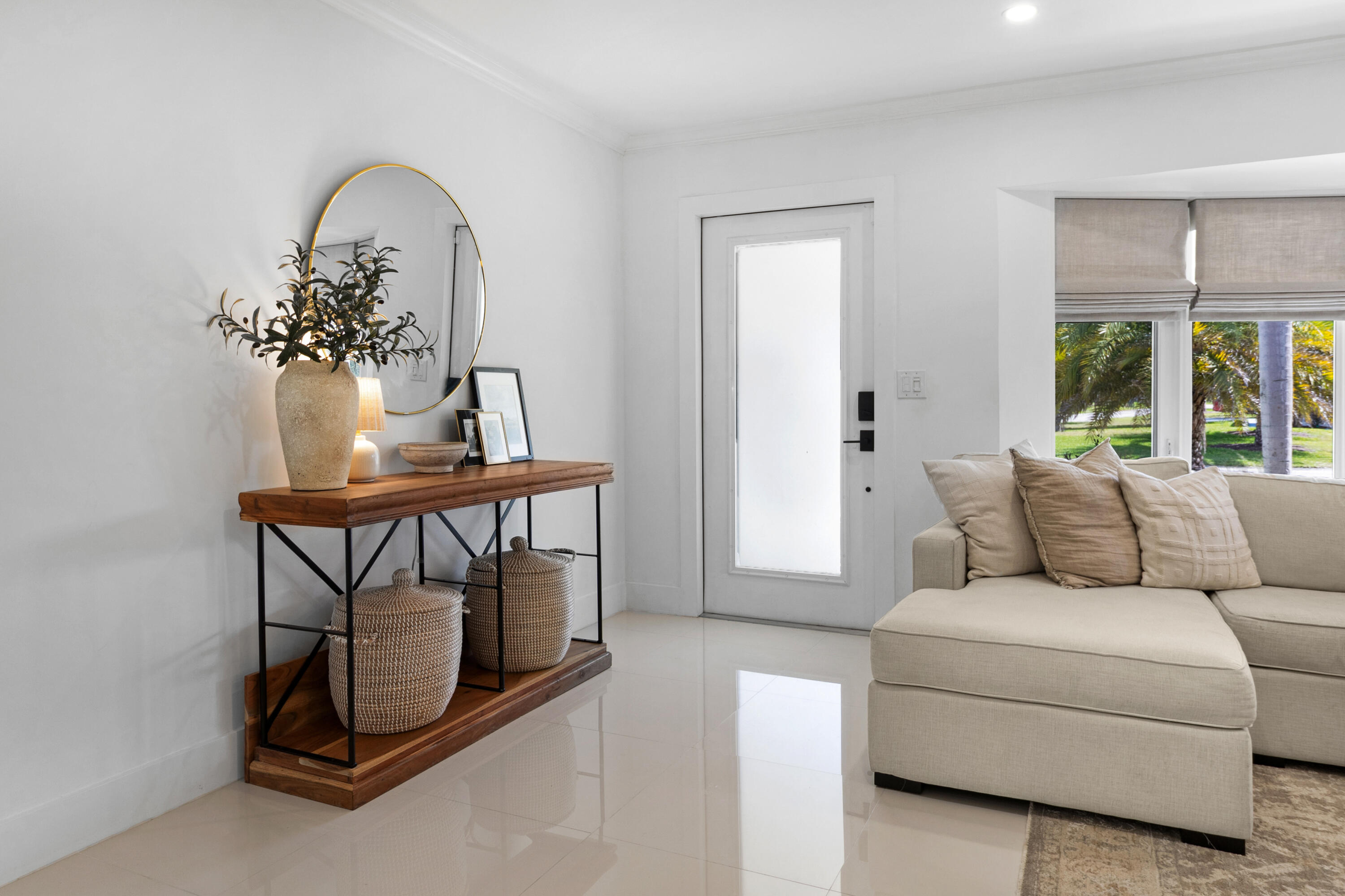 5351 NE 16th Terrace