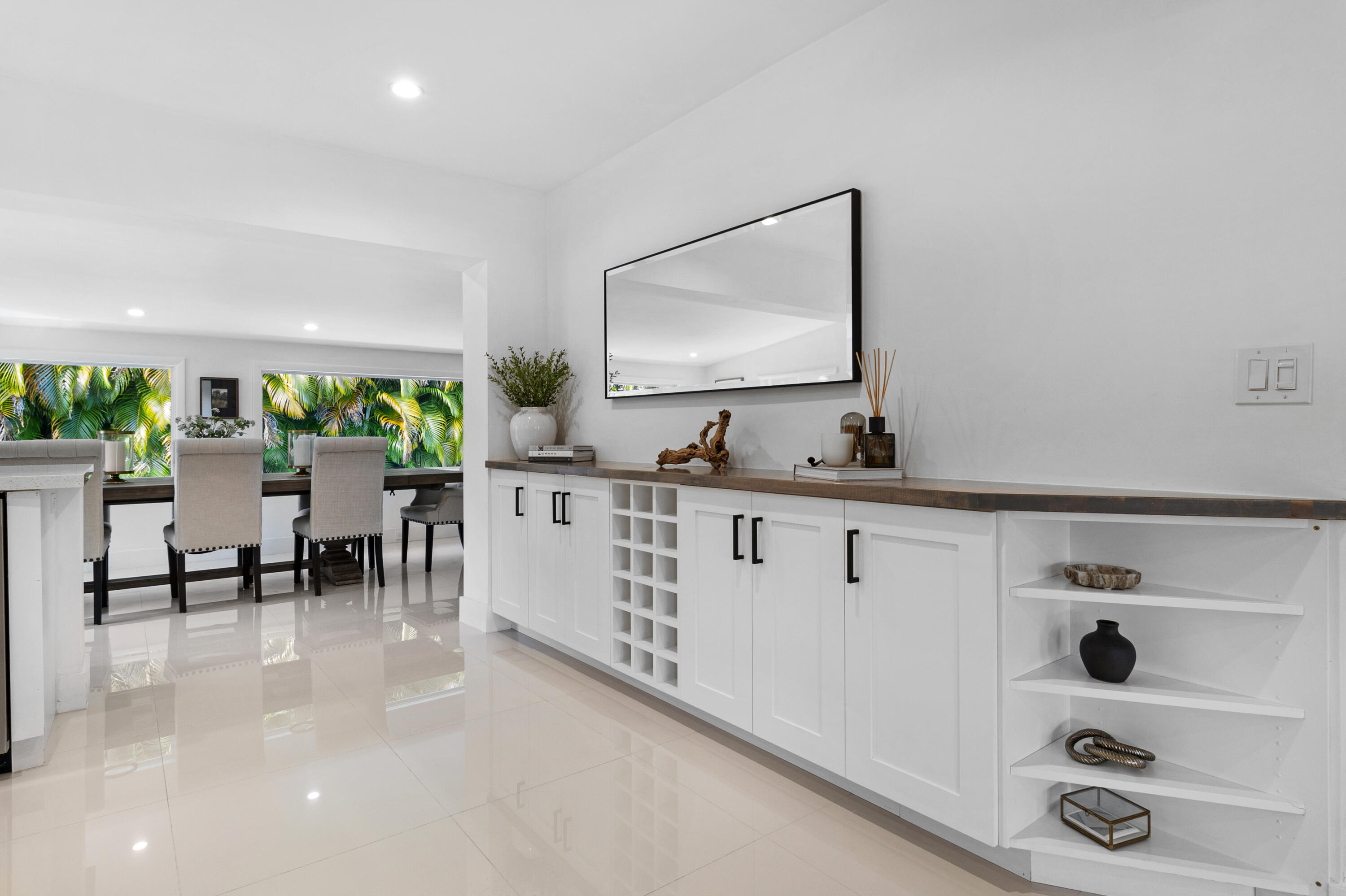 5351 NE 16th Terrace